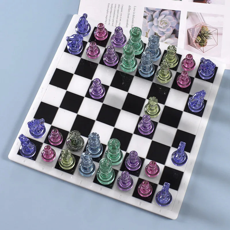 قوالب شطرنج مجسم سيليكون ابيض مستورد 10 قطع لتقوم بصنعها بنفسك
